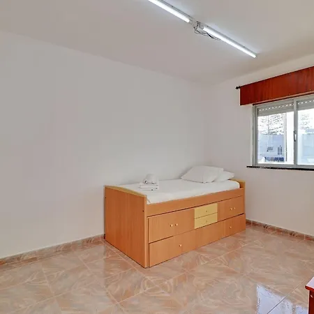 Daire Central Ii By Homing Olhão